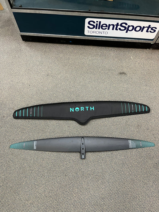North DW900 Front Wing FU156