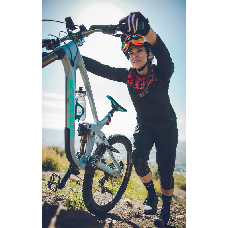 Load image into Gallery viewer, Lezyne Flow SL Cage Left