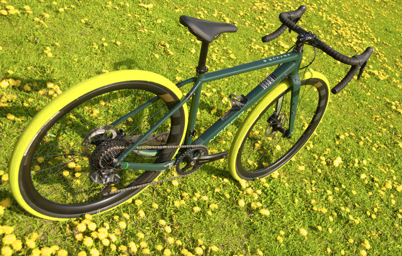 Load image into Gallery viewer, Norco Search A2 Carbon Wheels GRX Di2