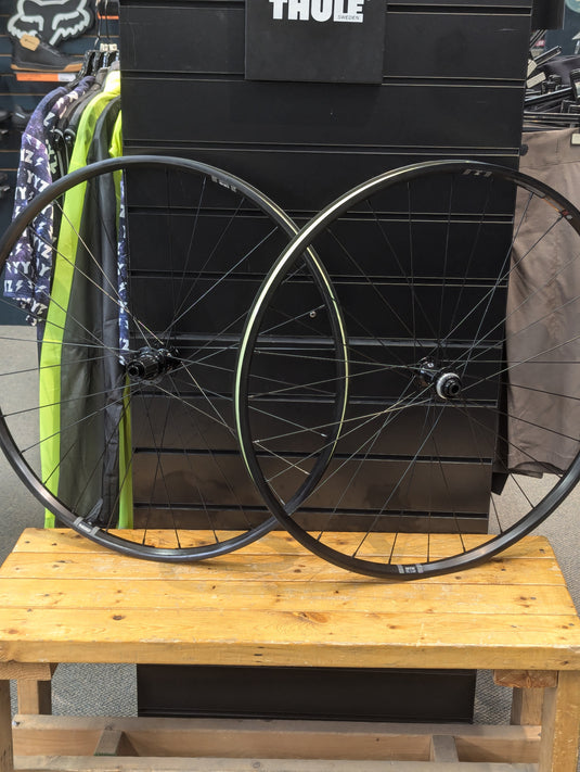 Sold as Wheelset Wtb i25 FH-TC500-HL