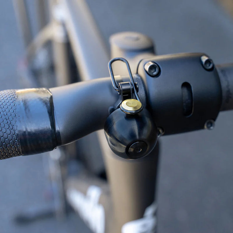 Load image into Gallery viewer, Spurcycle Bell BLACK+GOLD