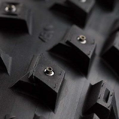 Load image into Gallery viewer, 45N Dillinger 5 26x4.6 STUDDED