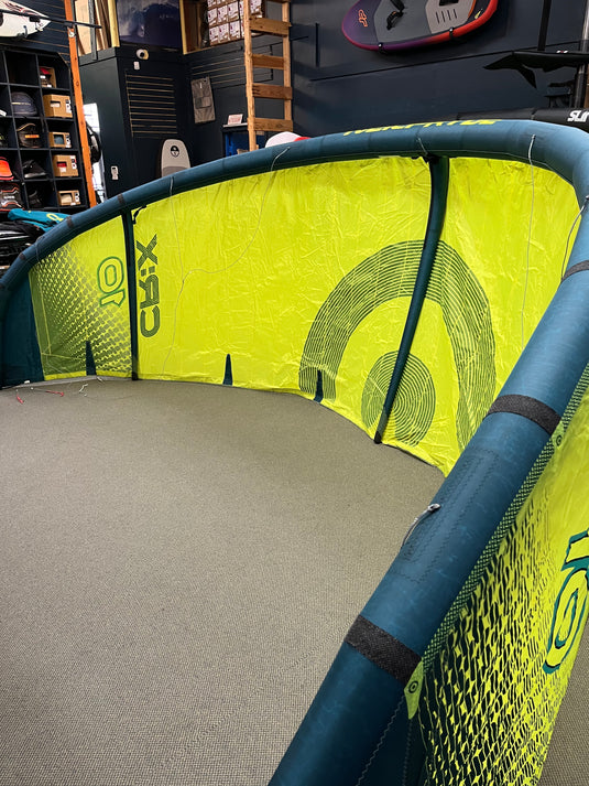 Neilpryde CRX 10m + 13m Kites + Bar KKU1804