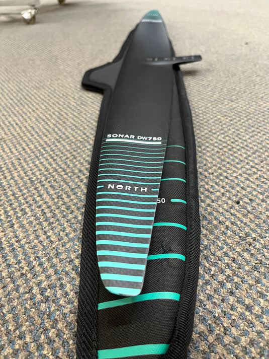 North DW750 Front Wing FU155