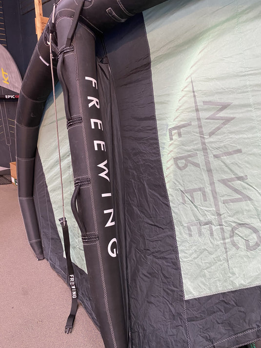 Used 4.5m Freewing GO - *Certified Solid*
