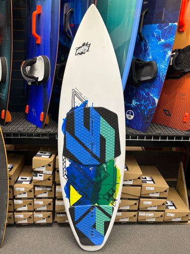 Axis Pure Wave 5’7” KBU680