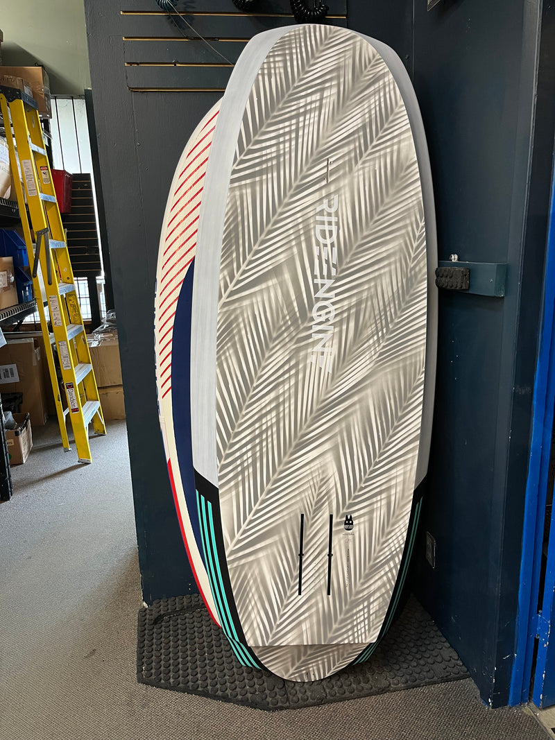 Load image into Gallery viewer, RE Moon Buddy 7'0" 151L WBU136
