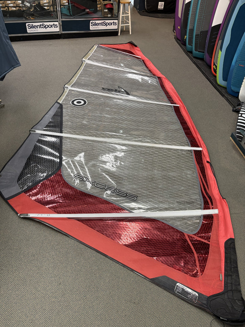 Load image into Gallery viewer, Used Neilpryde Excess 7.4m Sail WSU140
