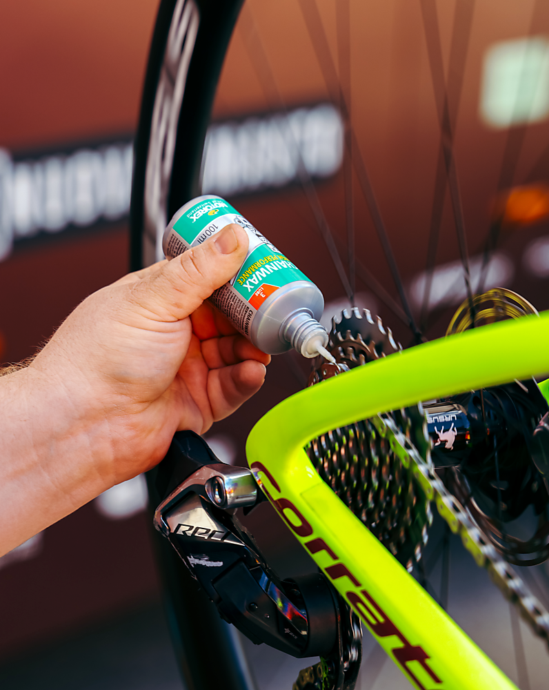 Load image into Gallery viewer, Motorex Chainwax 100ml
