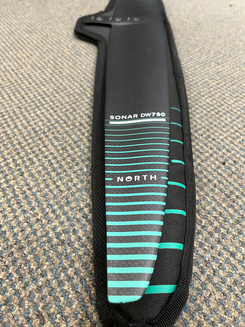 Load image into Gallery viewer, North DW750 Front Wing FU155

