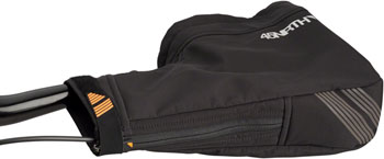 Load image into Gallery viewer, 45N Draugenklaw Flat Bar Pogies
