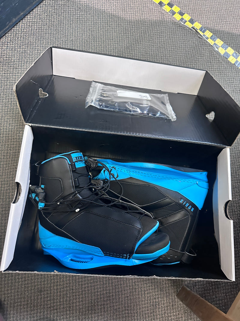 Load image into Gallery viewer, Used Ronix Boot Bindings
