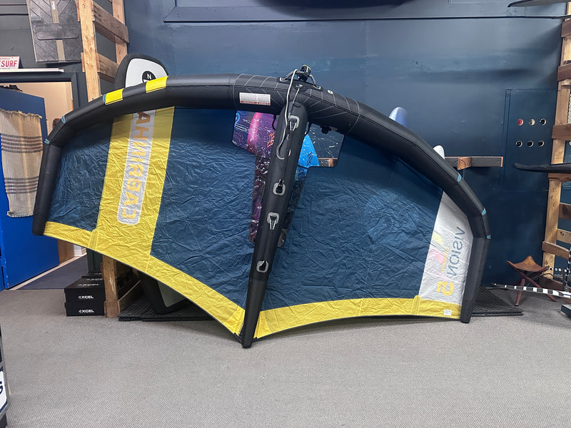 Load image into Gallery viewer, Used 04 Cabrinha Vision 5.0m WWU379
