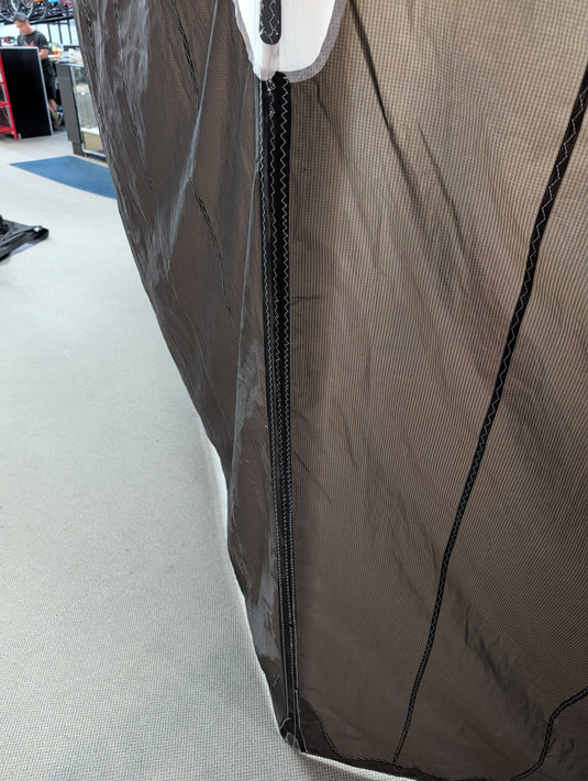 Cabrinha MotoX Apex 15m - Canopy Repaired KBU685