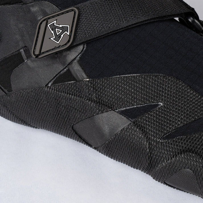 Load image into Gallery viewer, Xcel Drylock 7mm Round Toe Boot

