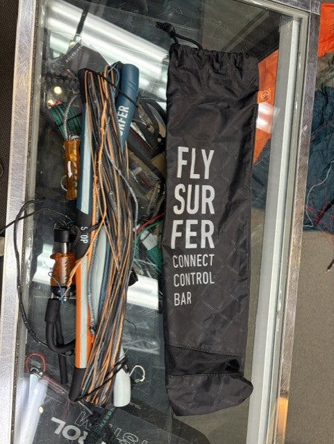 Load image into Gallery viewer, Used Flysurfer Viron3 8m Kite KKU1831
