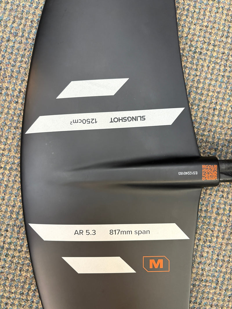 Load image into Gallery viewer, Used Slingshot One-Lock Ease 1250 Front Wing - FFU225
