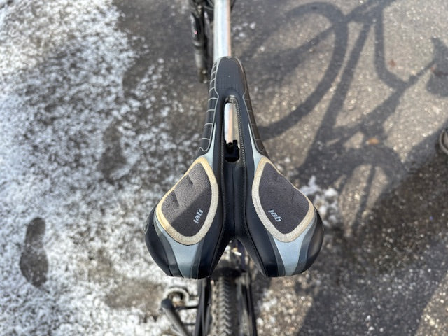 Load image into Gallery viewer, Cannondale Scalpel Large + extra wheel set (Pre-Owned)
