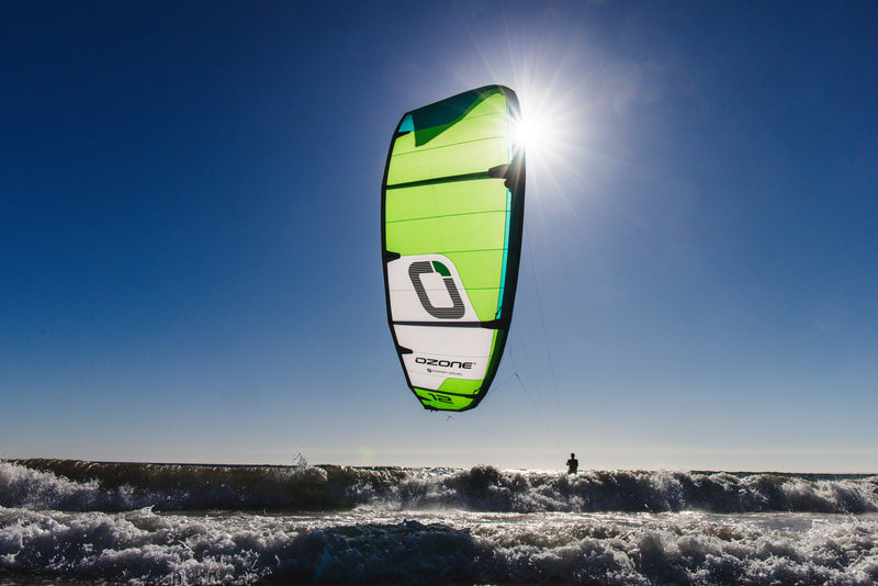 Load image into Gallery viewer, Ozone Edge VT Kite

