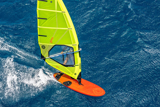 Goya Volar 4 Carbon